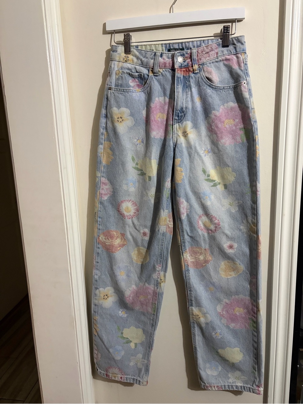 wild fable Light Blue Floral Straight-Leg Jeans